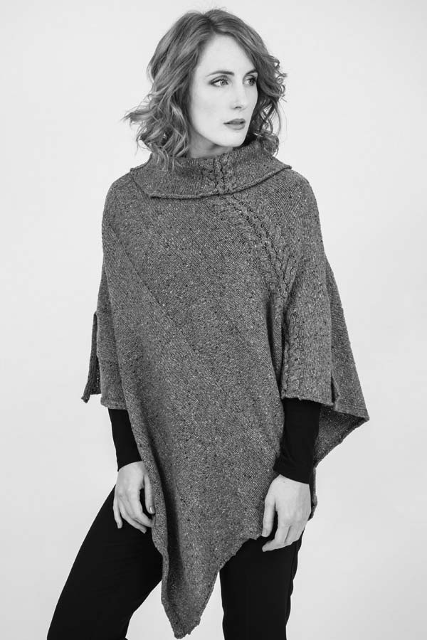 Marine Cape in Shetland Wool