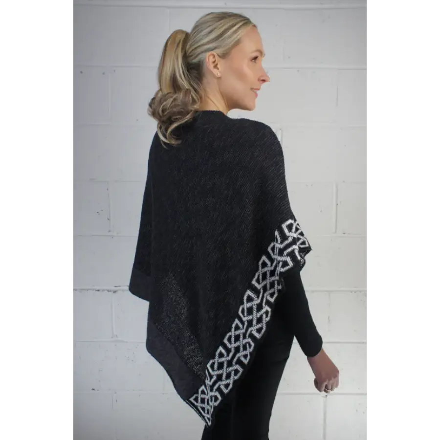 Ballater Silk & Linen Shawl - Cosy Essentials