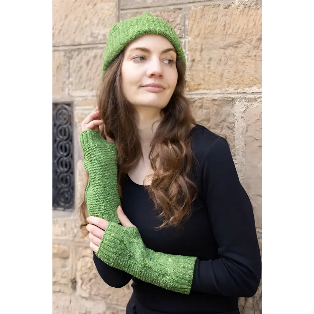 Islay Hat and Arm Warmers - Killala - light Green - Bill Baber