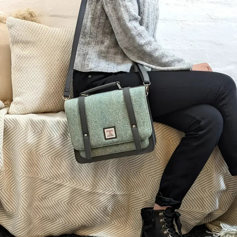 Ladies Messenger Bag in Harris Tweed