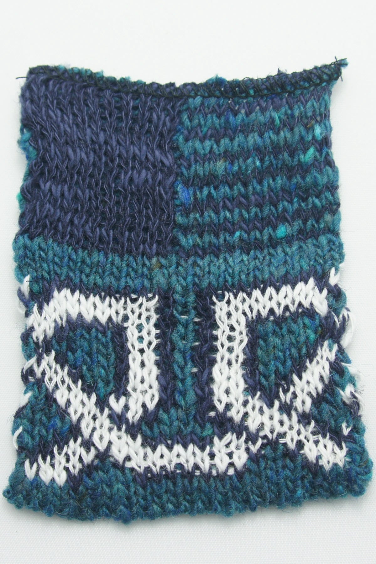 Ballater Donegal Merino Shawl in Marine