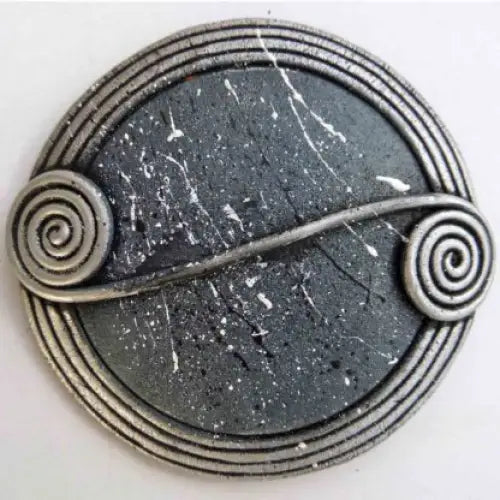 Scroll Wrap Pin - Cosy Essentials