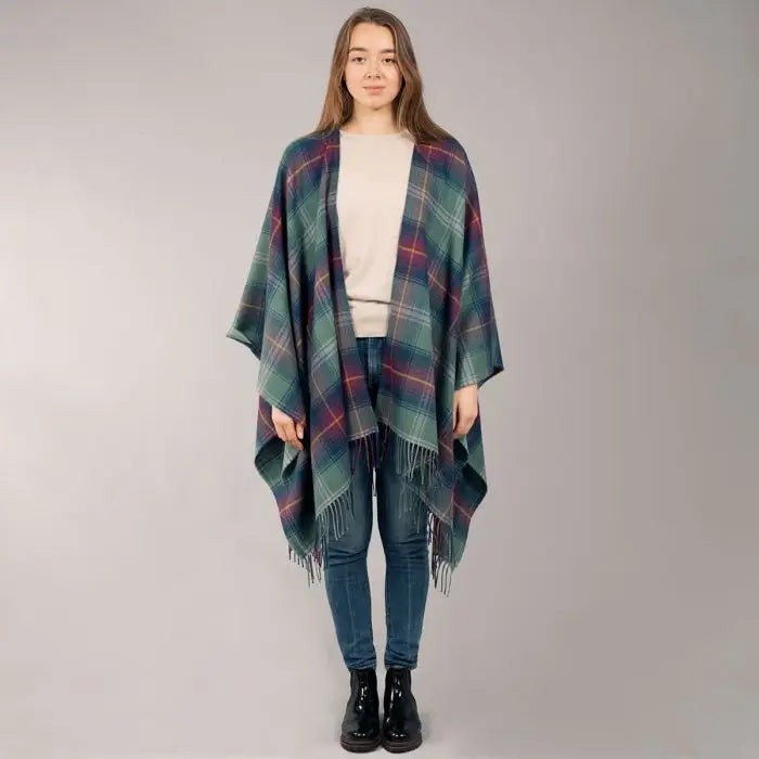 Serape in Auld Scotland Tartan