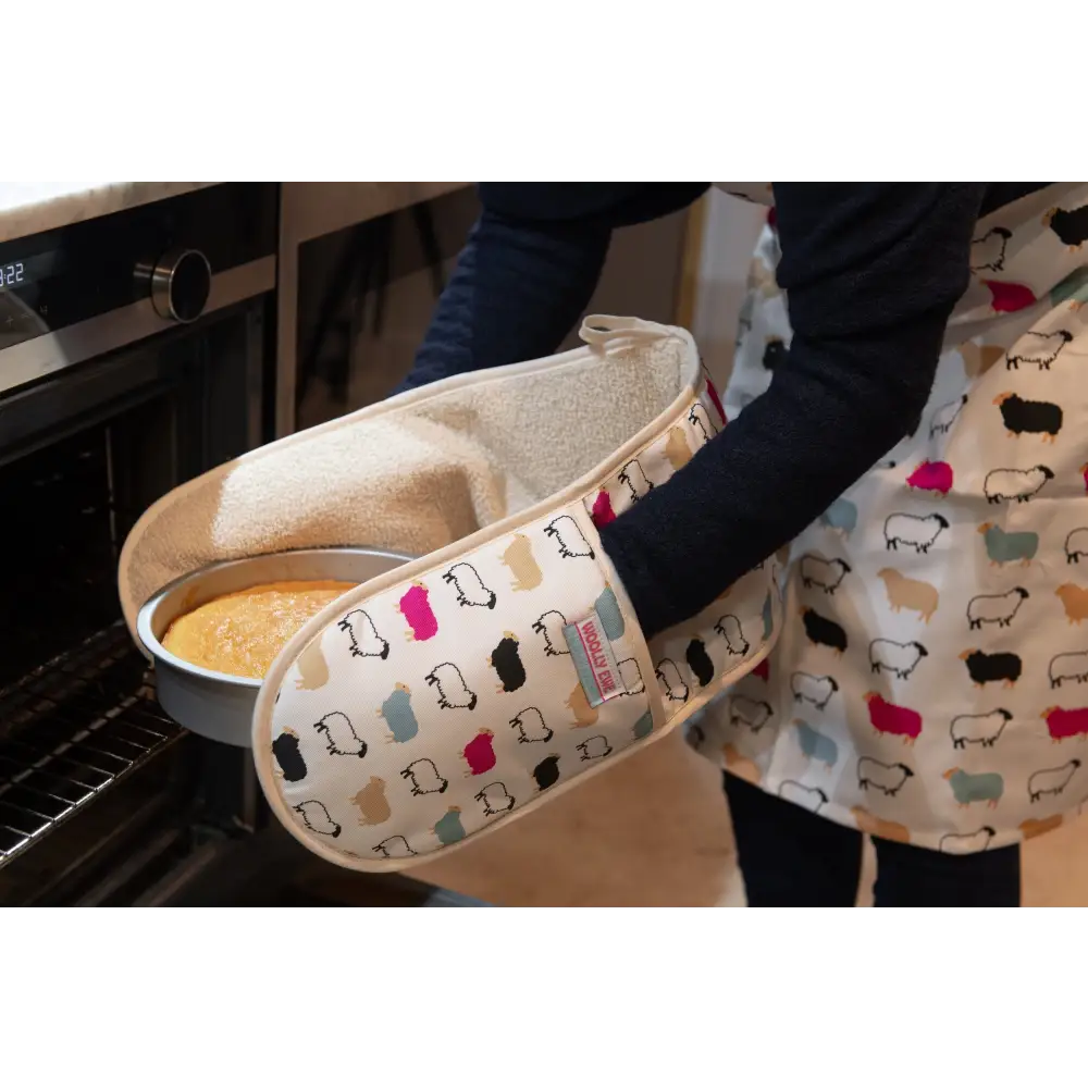 Woolly Ewe Oven Mitts - Scottish Home