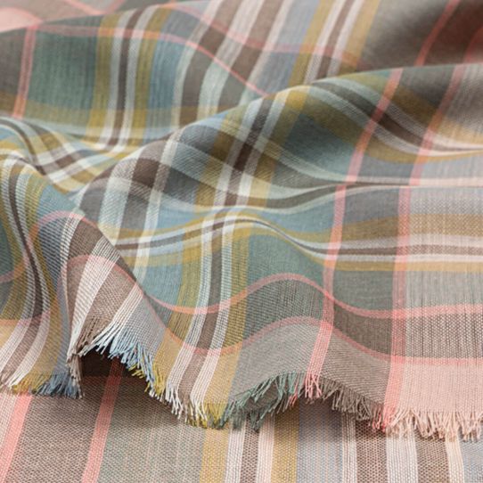 Luxury Extra Fine Merino Stole, Dundee Rose Tartan