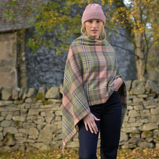 Georgia Poncho in Dundee RoseTartan