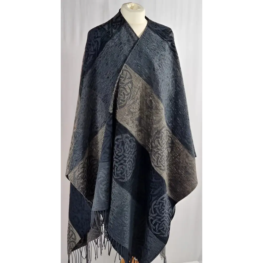 Celtic Knot Ruanas - Ash - Cosy Essentials