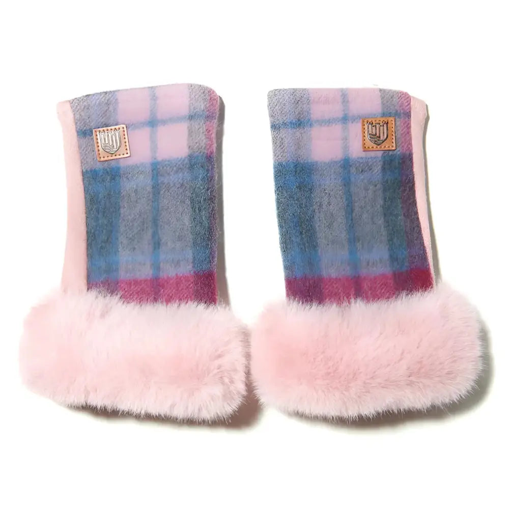 Mittens in Lambswool Tartan - Blue Pink - mittens
