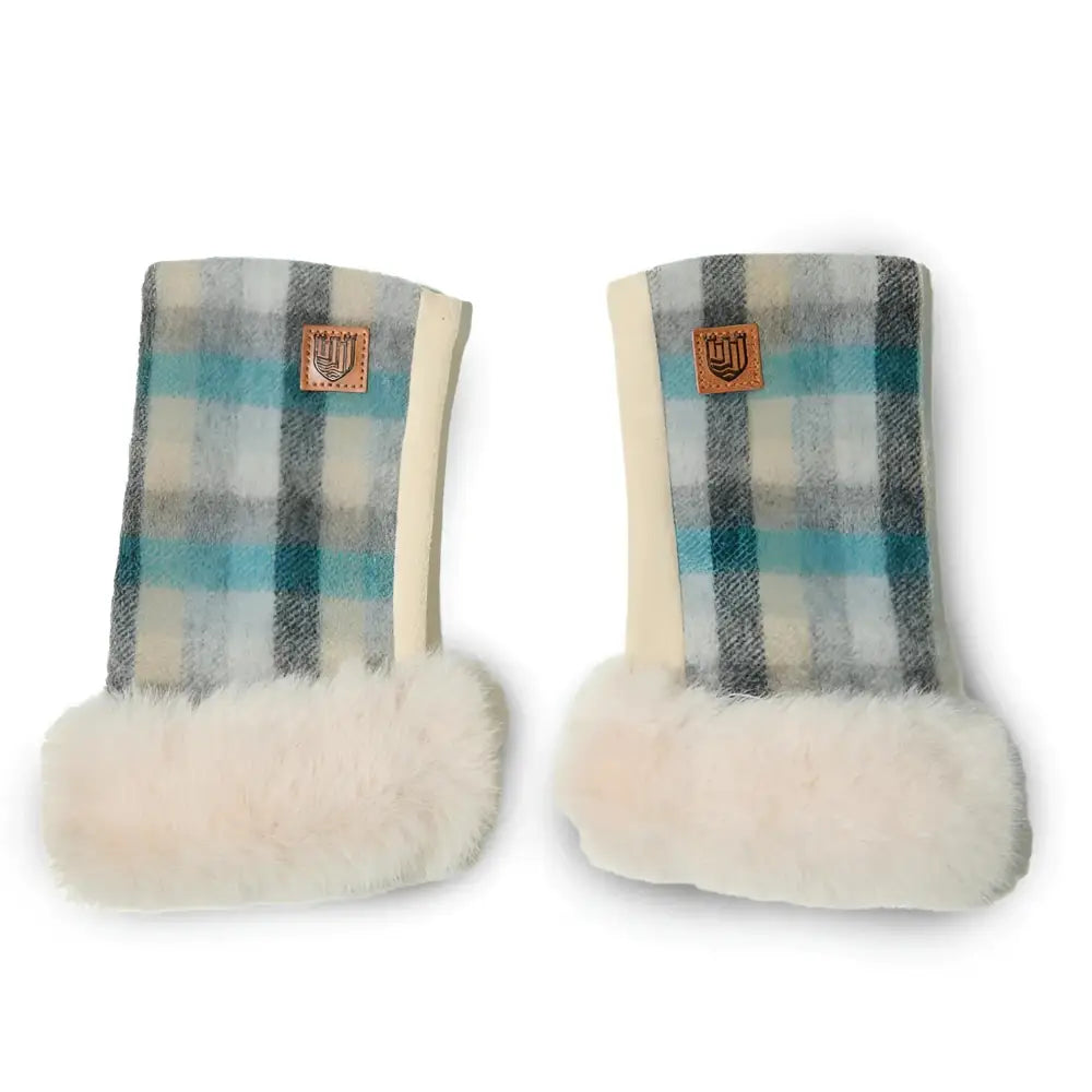Mittens in Lambswool Tartan - Islander - mittens