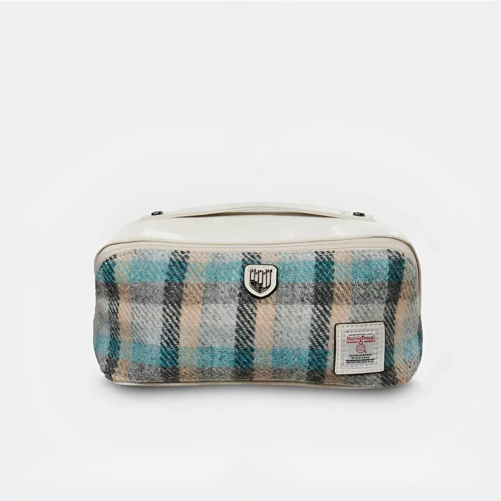 Wash Bag in Harris Tweed - Islander