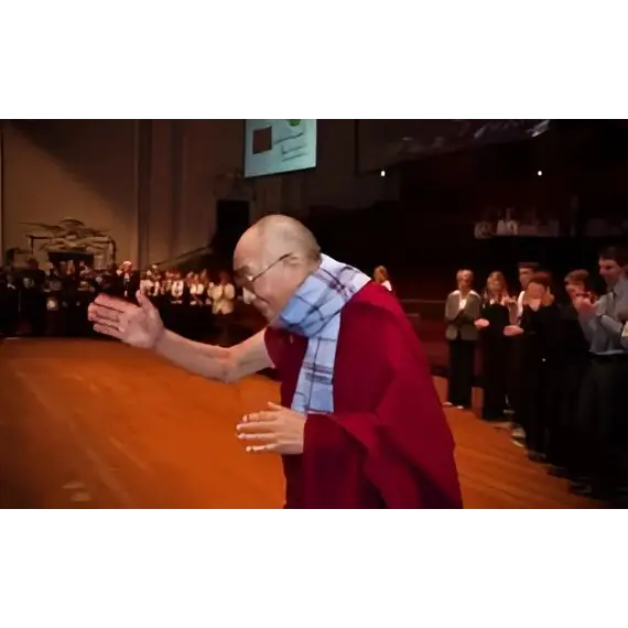 World Peace Tartan Scarf - Cosy Essentials